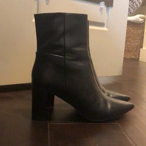 H&M Black Pointed Toe Block Ankle Booties